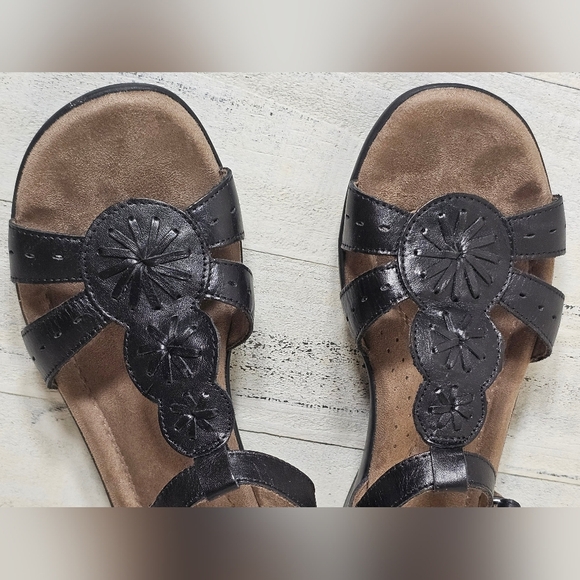 Bjorndal Womens Size 9 EUC Donna Black Leather Hook & Loop Strappy Wedge Sandals - Picture 5 of 9